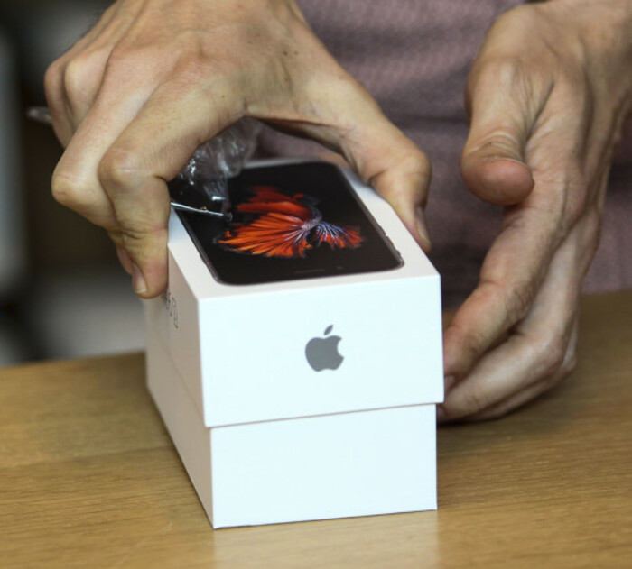Apple iPhone