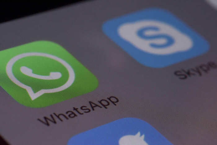WhatsApp Skype Apps