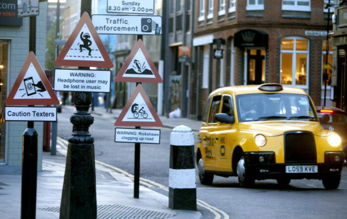 Hailo proposed road signs