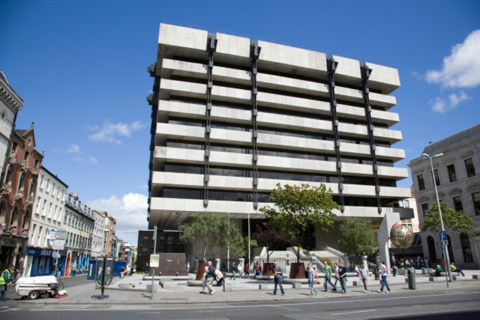 central-bank-building-buyer