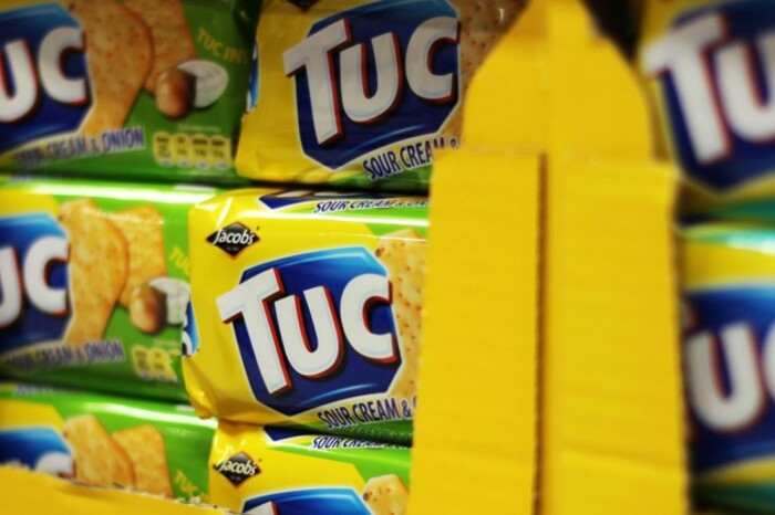 jacobs-tuc-cracker-shelf1@2x