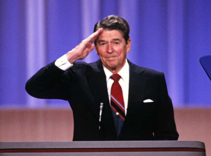 Ronald Reagan Salutes the Delegates