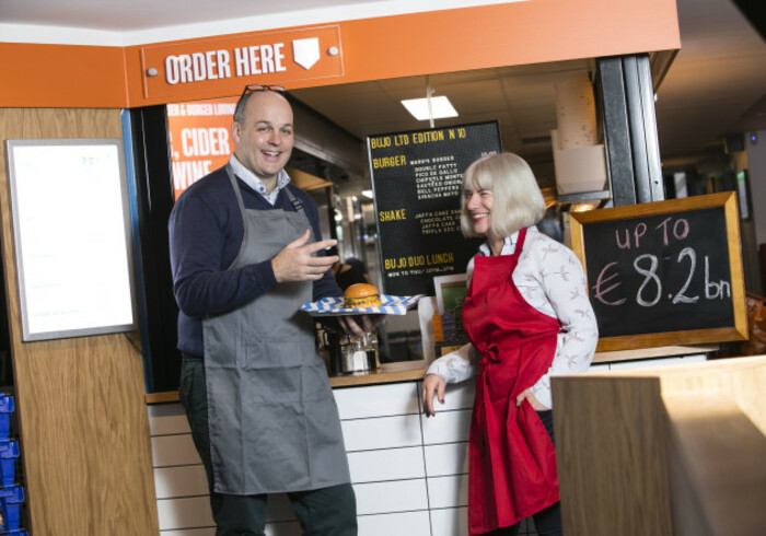 (l-r) Maureen Gahan, Bord Bia, Michael Sheary, Bujo (2)