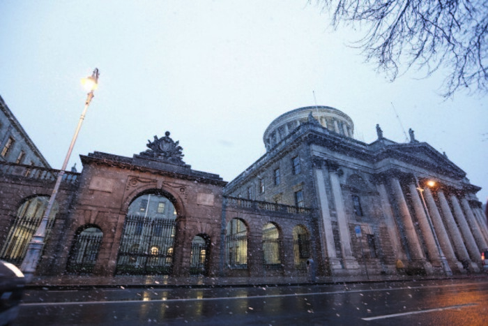 File Photo A MAN WHO had been known to homeless services in Dublin city centre has died. The man &ndash; believed to have been a foreign national &ndash; was discovered unresponsive in the area around the Four Courts in Dublin on Monday evening. He was rushed to